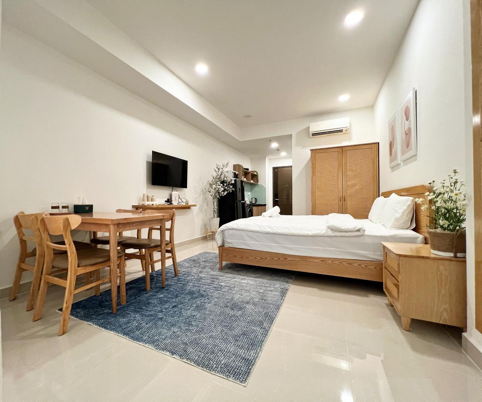 Soho District 1 * TP. Hồ Chí Minh